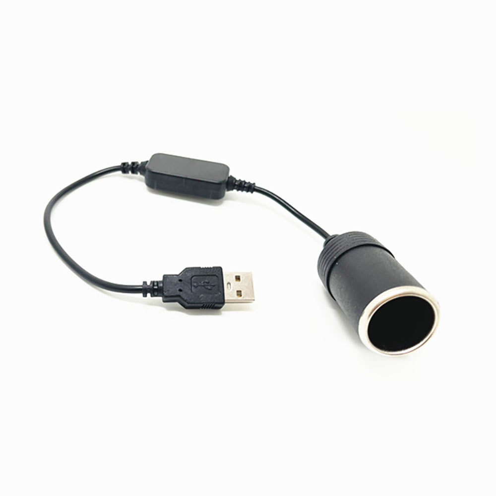 5V 2A USB a 12V Presa accendis - Accessories Experts Vape recensione e prezzo